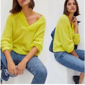 ANTHROPOLOGIE Honore Ribbed wool blend Sweater  XS yellow V-neck